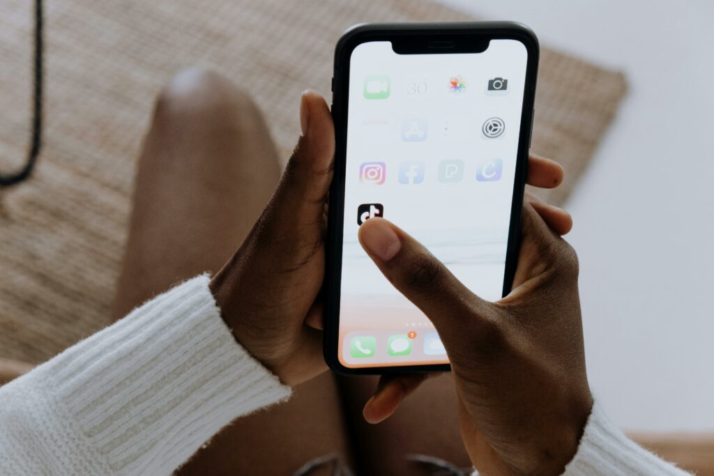 TikTok’s 60-Minute Video Uploads A Deep Dive